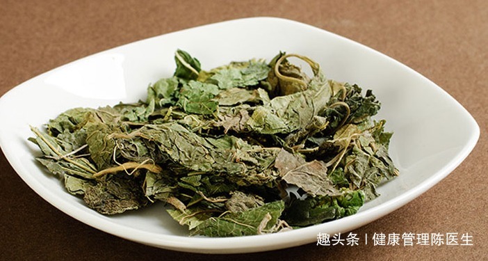 不用|白发不用急着染,一片树叶就能解决!经常使用胜过黑发剂!