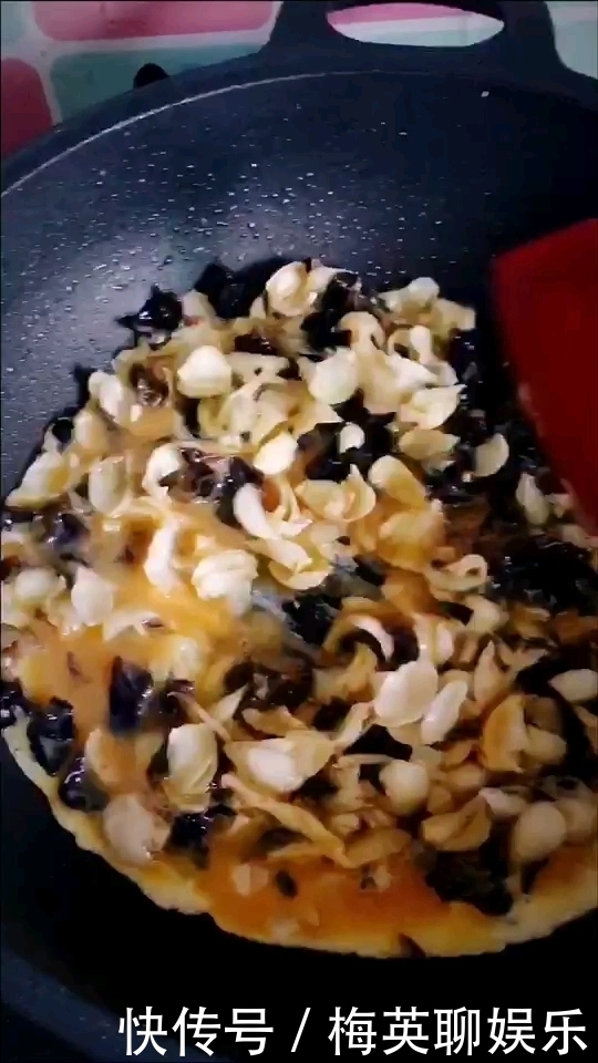 璐瑶|润肺止咳别只炖梨了，教你做个懒人小吃，肺润了，不咳了！