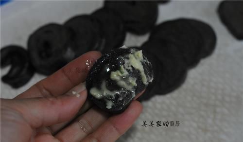 钙是牛奶的6倍！春天长个季，我常用它给娃做零食，比薯片还香！