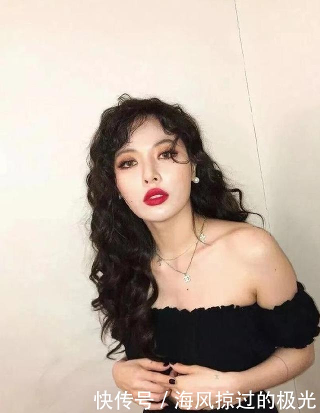 海藻卷|“羊毛卷”早过时了!2021年更流行“海藻卷”,不仅减龄还显脸小