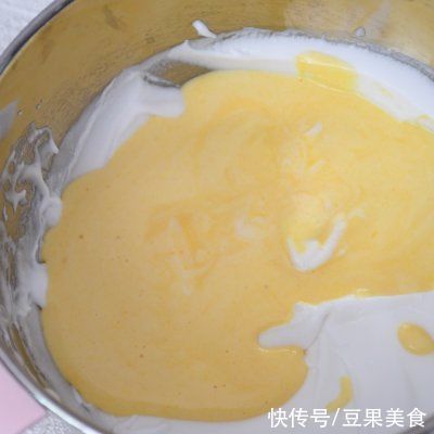 别样|#蛋趣体验#南瓜戚风蛋糕的别样做法，吃过的人都喜欢