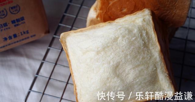 面团|在家也能自己做的手撕面包,简单易学,奶香浓郁吃到停不下来