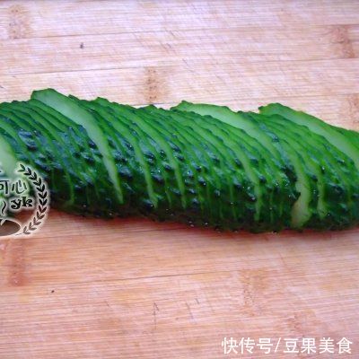 彩蝶飘飘---可以吃的年夜菜