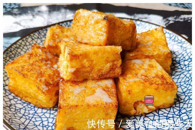 天冷了，这样给孩子做早餐真省事，奶香浓郁，营养全面，孩子爱吃