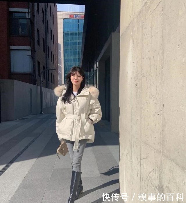 阔腿裤 卫衣 + 靴子，毛衣 + 阔腿裤，这20套早春穿搭，好看极了！