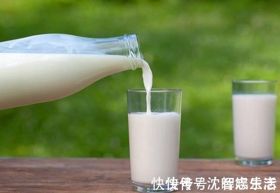 肥胖|有4种食物父母别吝啬给孩子吃，有助睡眠，有益于身高和大脑发育