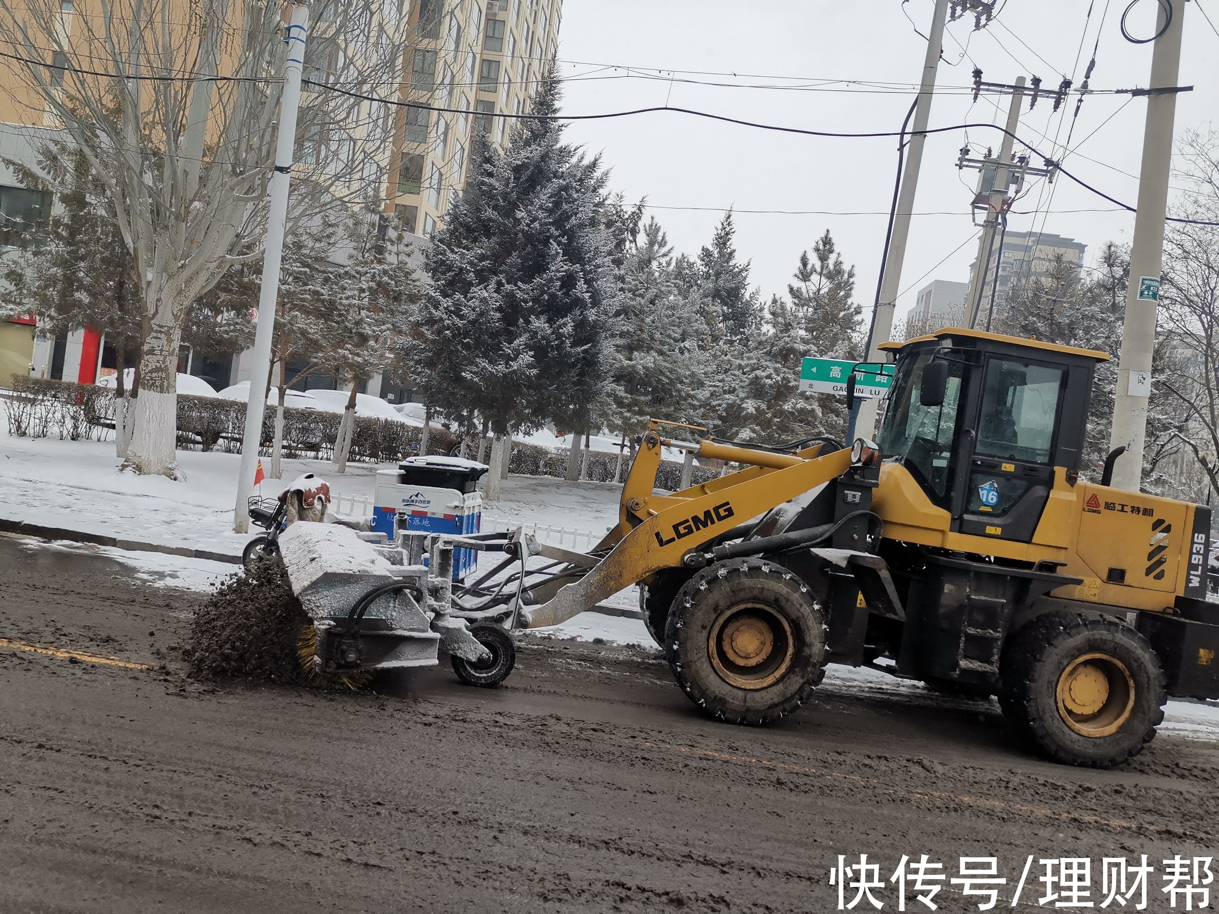 王珏|张家口：冰雪产业集群崛起，当地人端上“雪饭碗”
