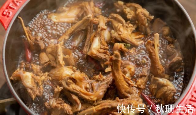 今年啥肉都挺贵,就这肉便宜,很多人都忽略了,15块钱能做一锅