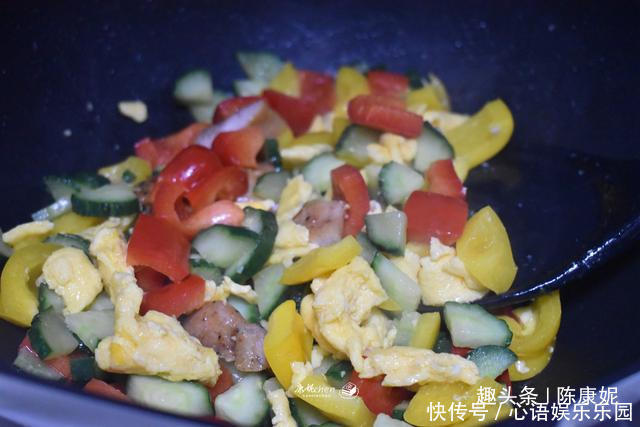 丰盛|晒晒我家早餐,馒头变肉夹馍,丰盛又营养,网友聪明实用的做法