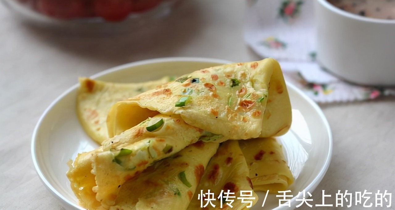 怎么烙饼才能不硬？和面是很关键的一步，教你一招，放3天也不硬