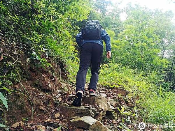 小雨|好装备清单？不了，只说格里高利NANO和KEEN UNEEK