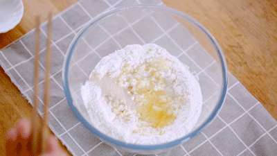 早晨来一碗小米南瓜卷，大人小孩都爱吃