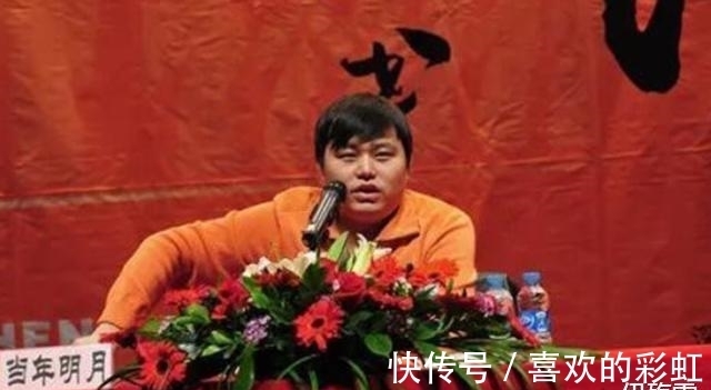 明朝那些事儿#22岁公务员“一书封神”,3年赚4100万,跻身作家富豪榜