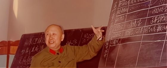 严谨!钱学森96分试卷上写出“印刷体”,老师珍藏至今,难怪人家是学霸