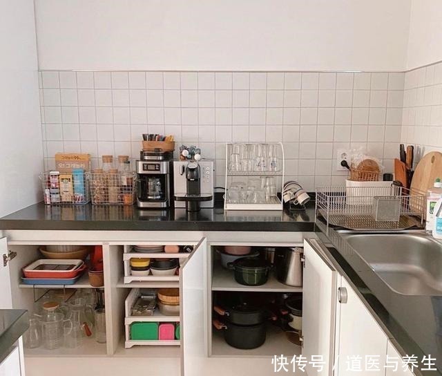 布置|走进韩国女主的家,真的受益匪浅!全屋物品罗列得有条不紊,养眼!