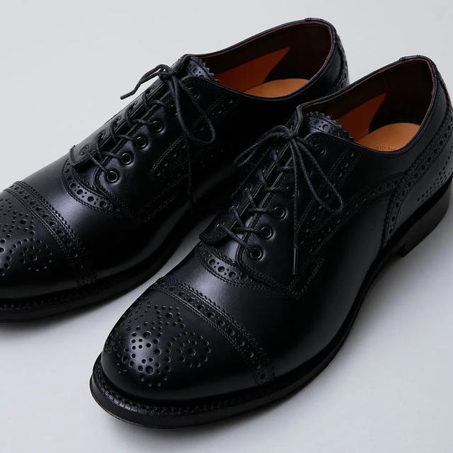 the 只有那些最叛逆、最朋克的人,才敢欣赏这样的鞋