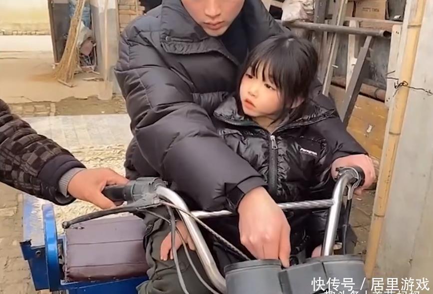 天使|4岁女孩拥有天使般面容，“上帝”却关上她的门窗，或成为植物人