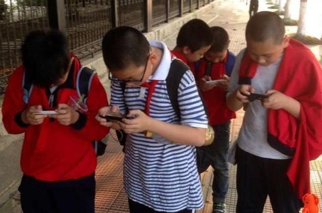 琳妈|孩子偷看“不良网站”,手机会留下这些“信号”,父母快学起来吧