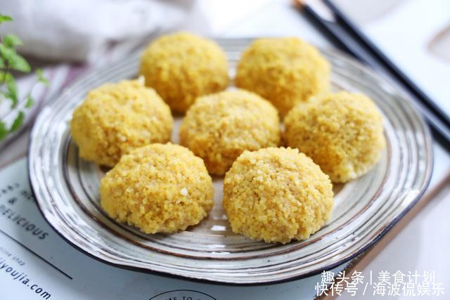 鸡胸肉|高蛋白低热量的鸡胸肉丸,做一次够吃7天,减肥期间吃最好了