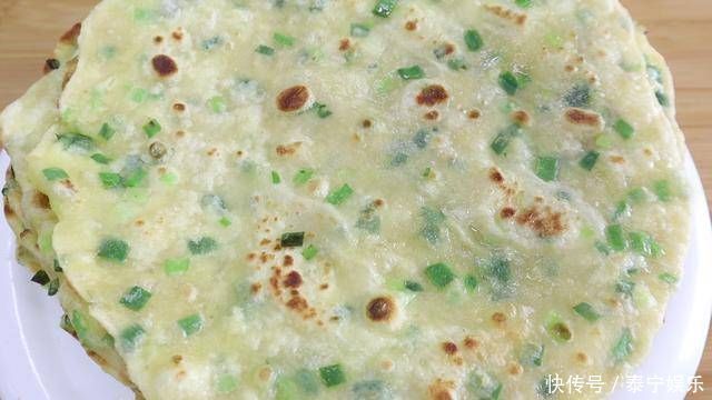 外婆用了40年烙饼做法，柔软多层，凉了不发硬，学会给家人露一手