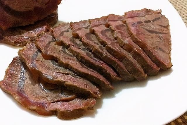 窍门|酱牛肉时，记住“1腌2泡”的窍门，牛肉香嫩无腥味，还缩水少