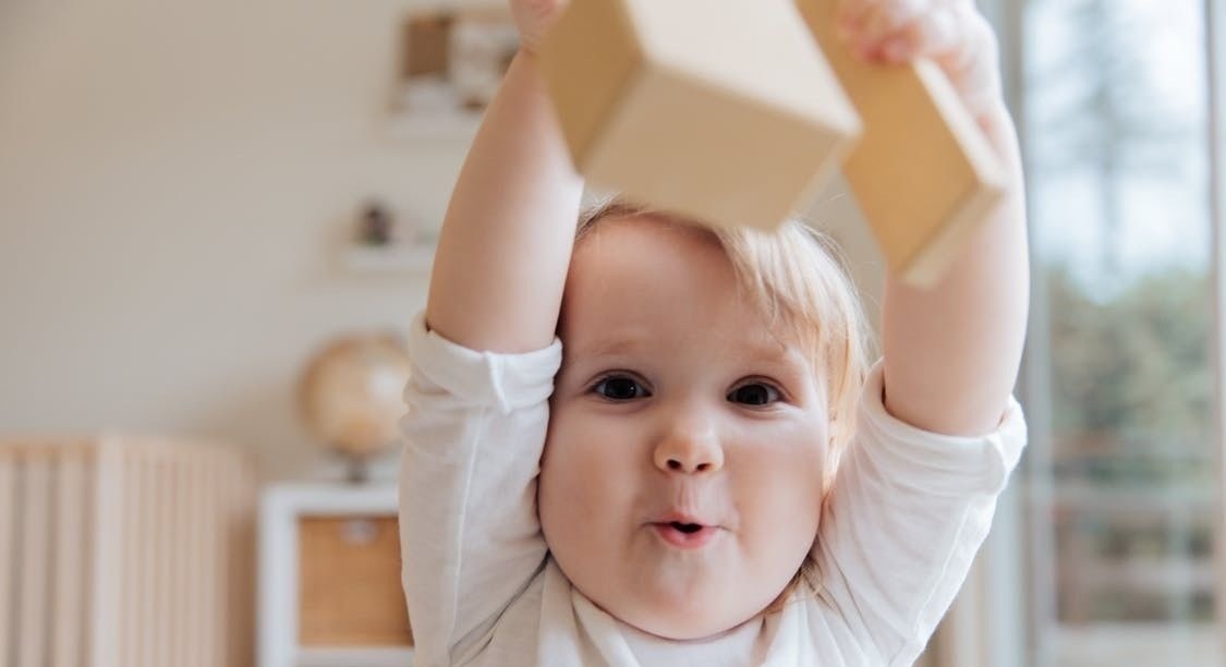 突触|神经学家:最锻炼孩子脑力的“一件事”,却被无数爸妈所禁止