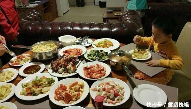 豆浆|吃了一口,男童住进ICU,2小时抢救无效,家家都有,家长要注意