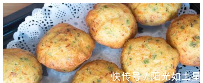懒人版油饼做法，不用揉面，手不沾面，筷子一搅，外酥里软比肉香！