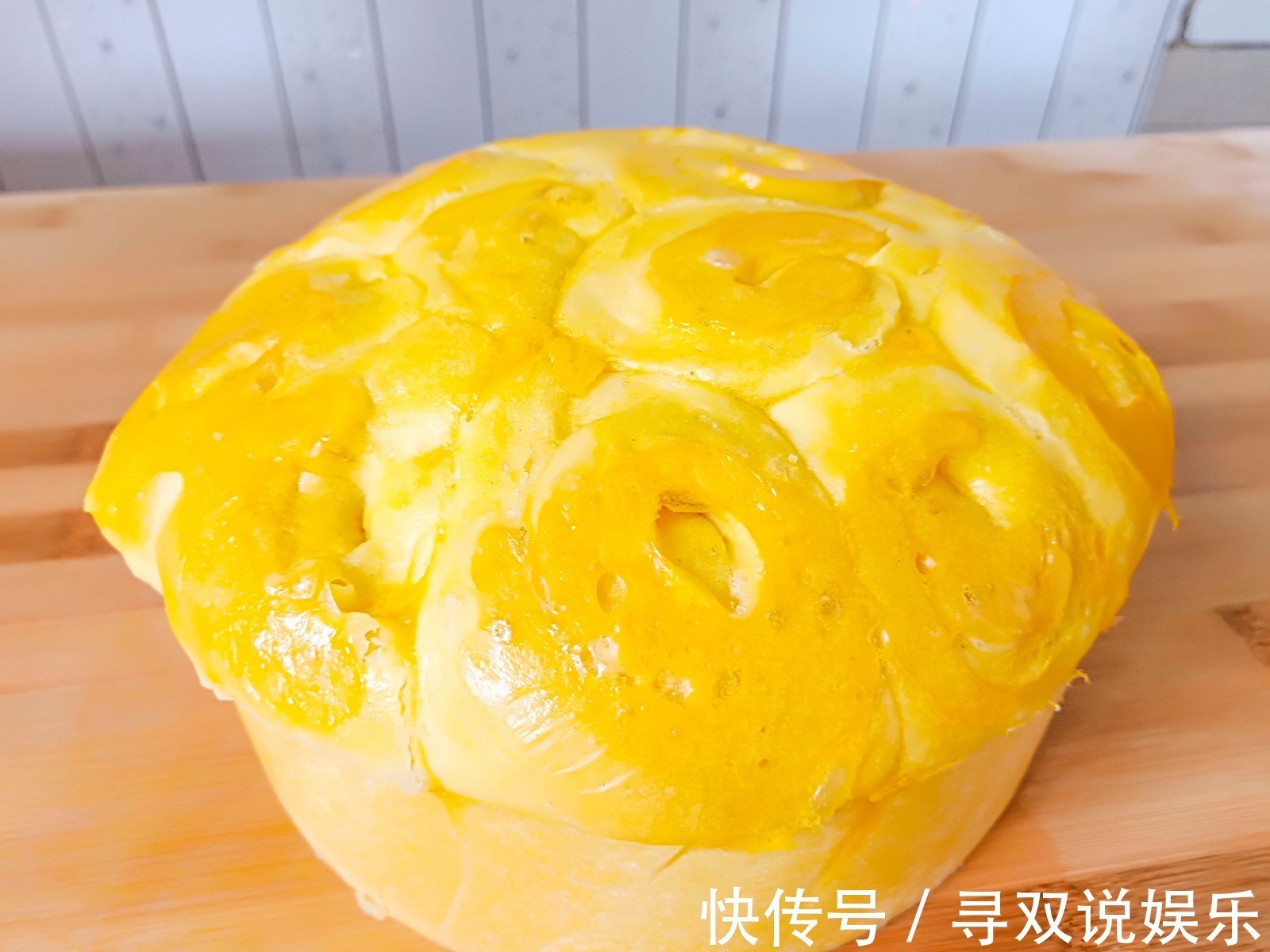 面粉别再蒸馒头了，教你家庭版面包做法，很简单，比买的都好吃