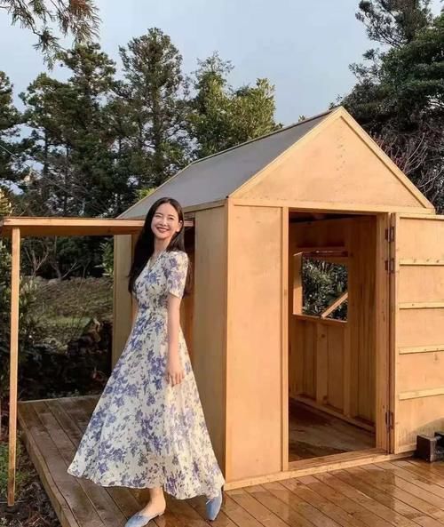 工装裤 初秋鞋子不用买太多，有这3双“经典款”足够你穿了，时髦又百搭