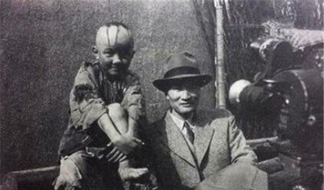 漫画|《三毛流浪记》原型惨死路边,作者痛哭,边咳血边创作完成