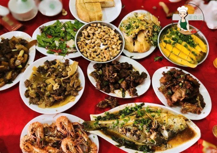 随礼|随礼500块吃酒席,一大桌子的硬菜,都吃嗨了,看看都有啥硬菜