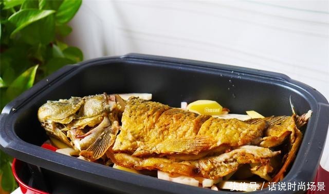 天冷了教你在家做香辣鱼火锅,鲜嫩入味,成本不到40元