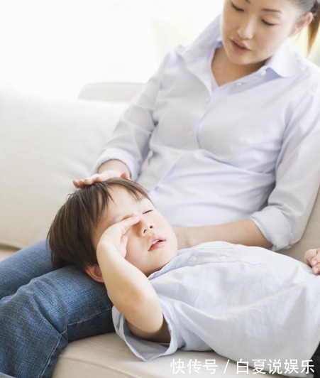 分床睡|又一个16岁男孩不愿和妈妈分床睡,不幸酿成悲剧!为啥