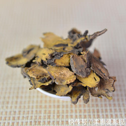 生长在河边的“野菠菜”,能够乌黑头发治脚气,价值很高