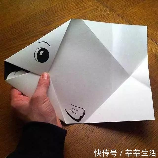 A4#歪果仁脑洞大开,把一张A4纸玩成这样,进来膜拜!!