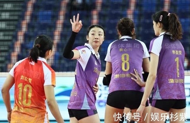 中国女排|国家队二传之争见分晓,30岁美女冠军队长表现碾压对手,再获殊荣