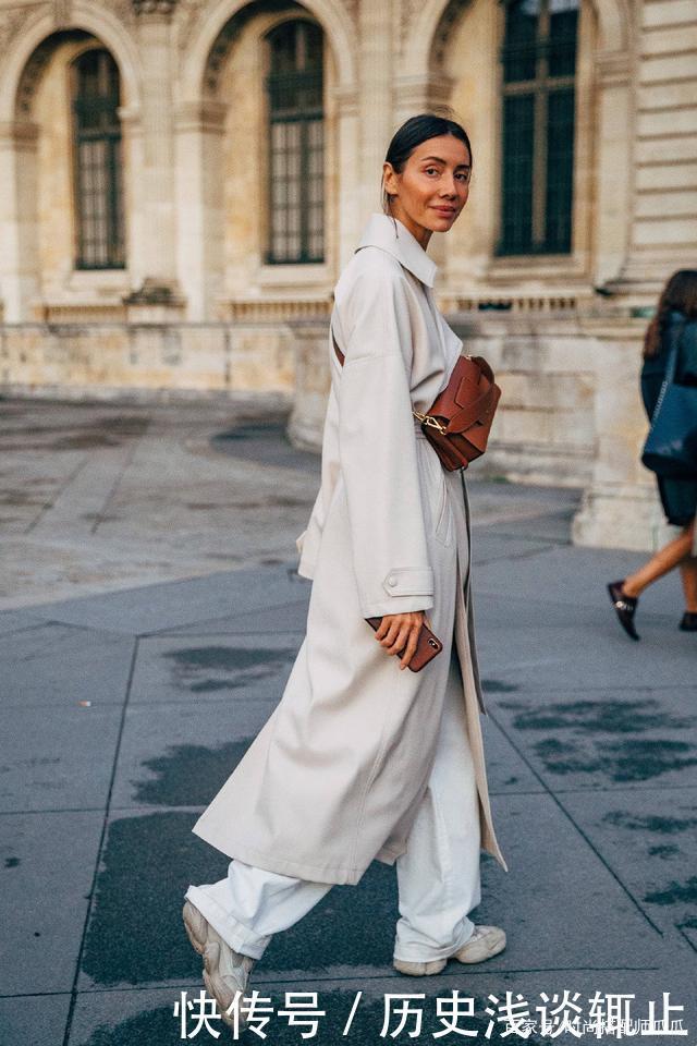 白裤子可别乱穿,穿错真的很尴尬!学会这样穿时髦显气质