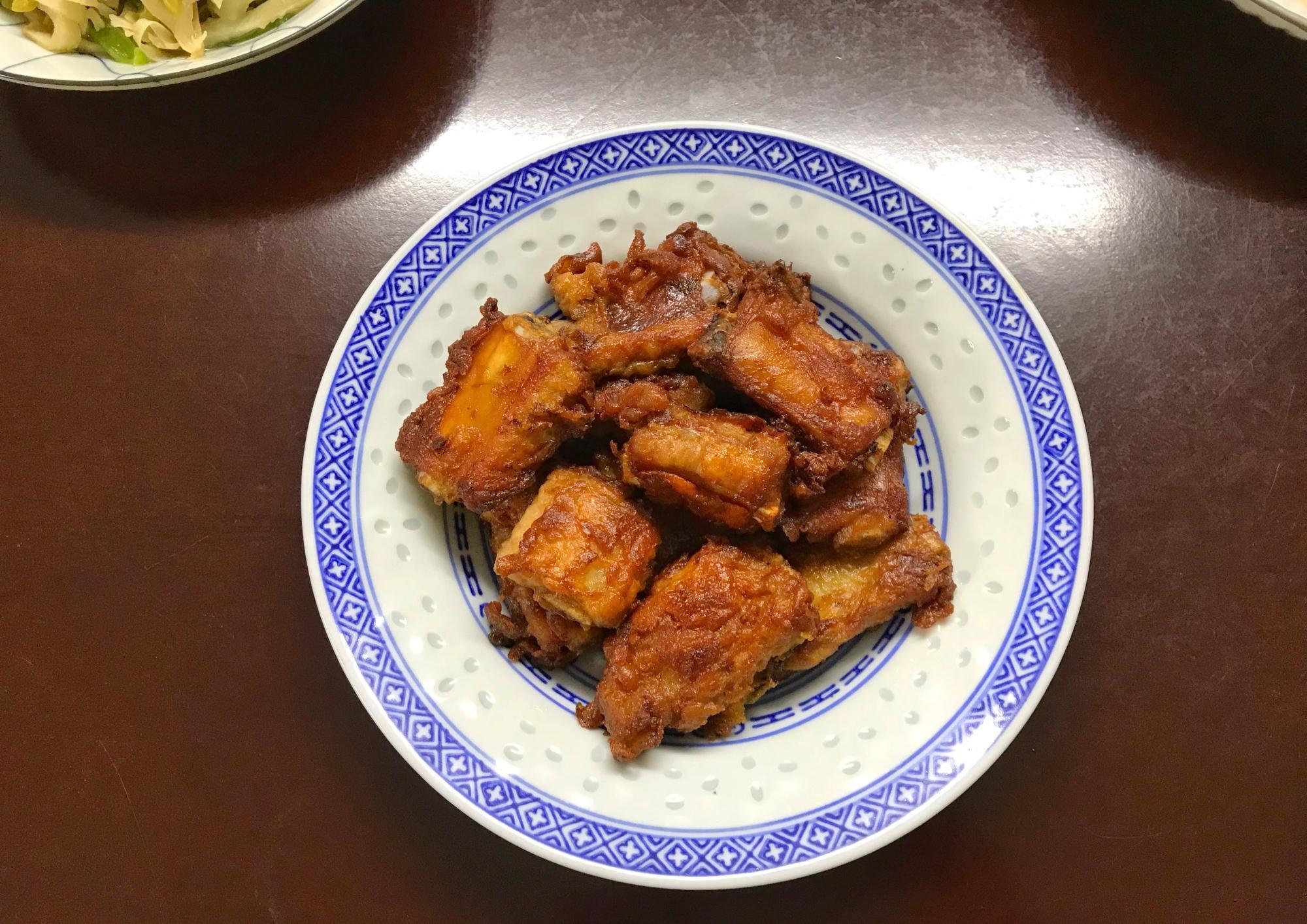 一家三口的日常晚餐,荤素4个菜不到60元,经济实惠又好吃