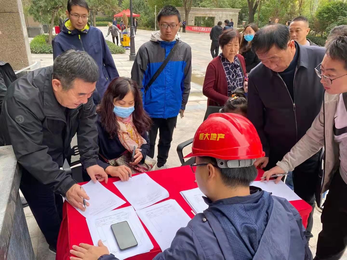 复产|恒大复工复产初显成效 近4月184个项目完成交楼