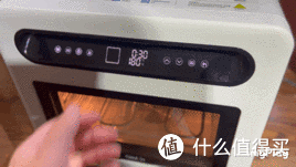 空气炸烤箱和烤箱有什么区别？用一个空气炸烤箱搞定一切料理，多功能才是王道！