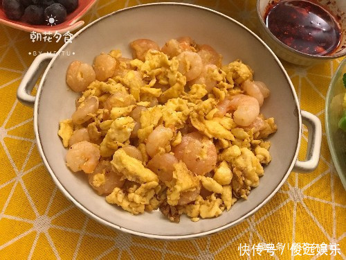 和儿子的日常晚餐,做了四个菜,荤素营养搭配,只花了25元,值了