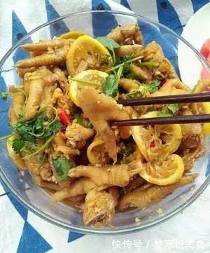 超级好吃的“香辣蒜香凉拌爽脆鸡脚”是怎么做的详细教程在这里!