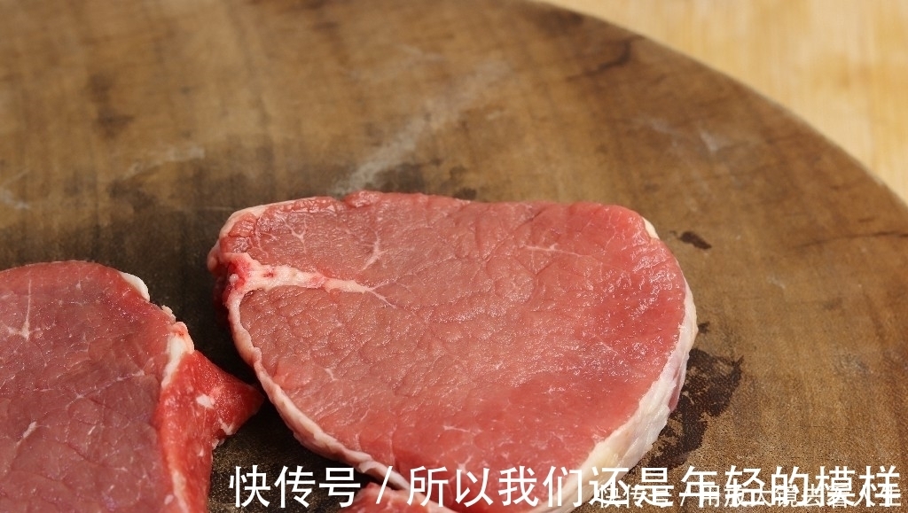 肉质|买牛排时,无论什么牌子,只要包装上有“这行字”,都是合成牛排