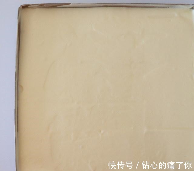 香橙蛋糕卷,湿润绵甜,带着淡淡橙香