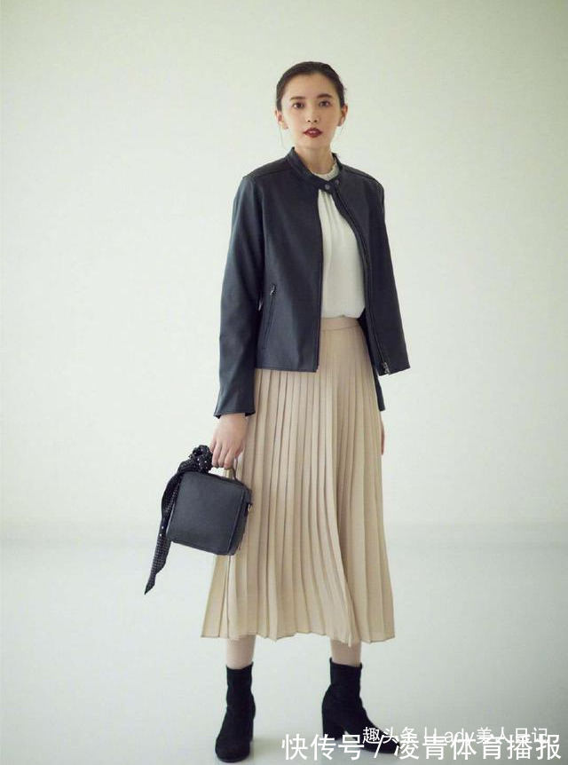 穿搭 早秋的高级美,我建议你穿“象牙白”,日本优衣库的穿搭供你借鉴