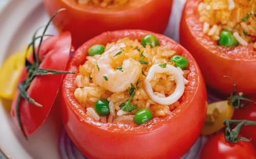 番茄别再炒蛋了！全网都流行这么吃，一焖就搞定