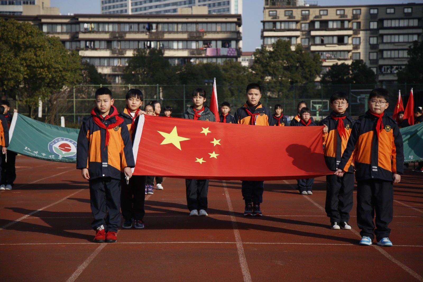 好好学习|“一起向未来”——临平区实验小学“弘临”思政学院第一课