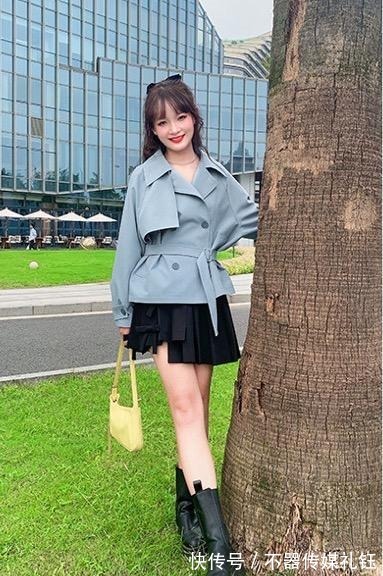 风琴 秋季最受欢迎的风衣穿搭,休闲舒适,小个子也能驾驭,气场十足