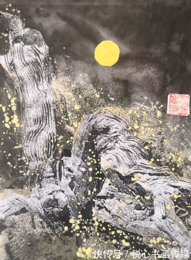 王照华@中国鹰王胡杨大师王照华鬼斧神工画胡杨《秘境》